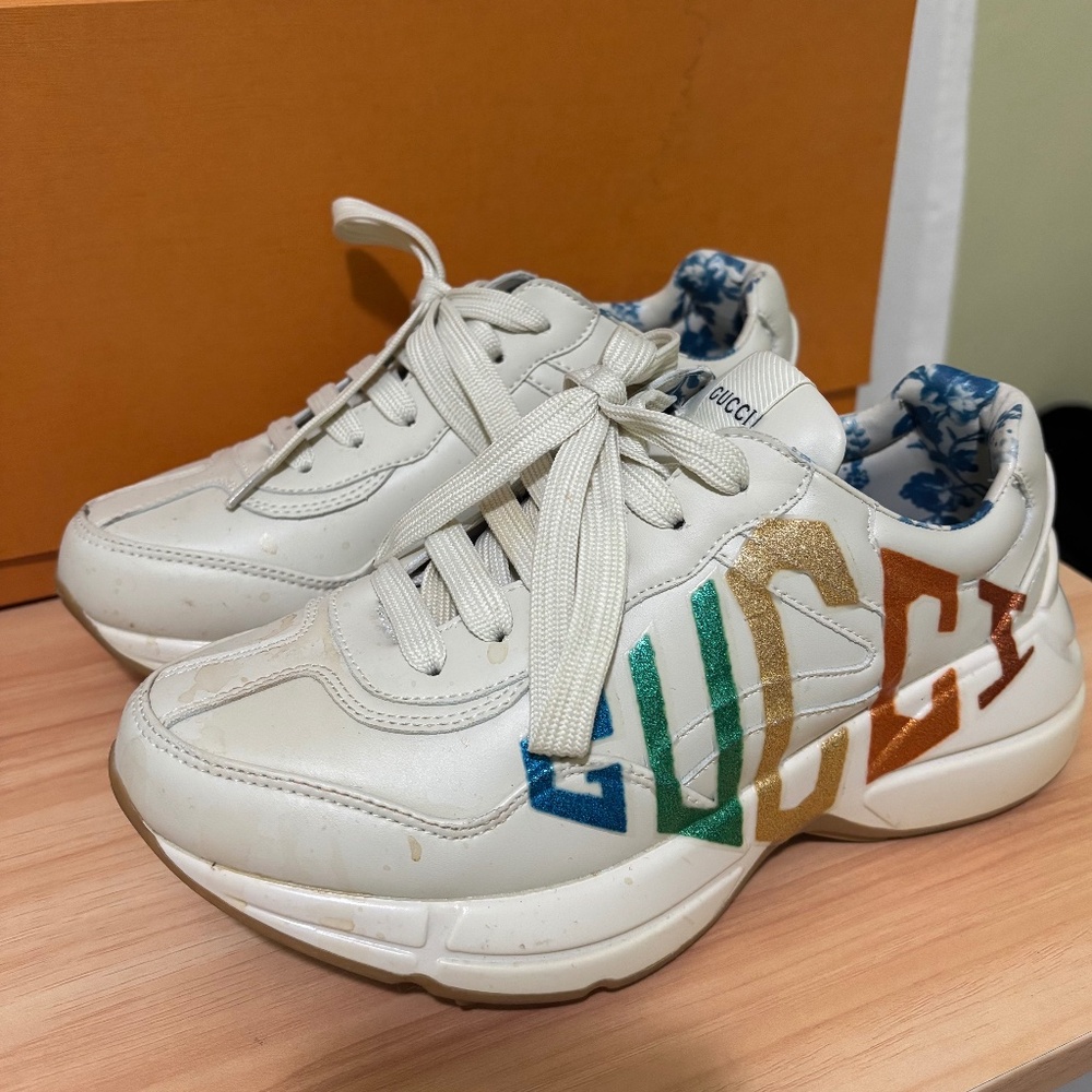 Gucci shoes